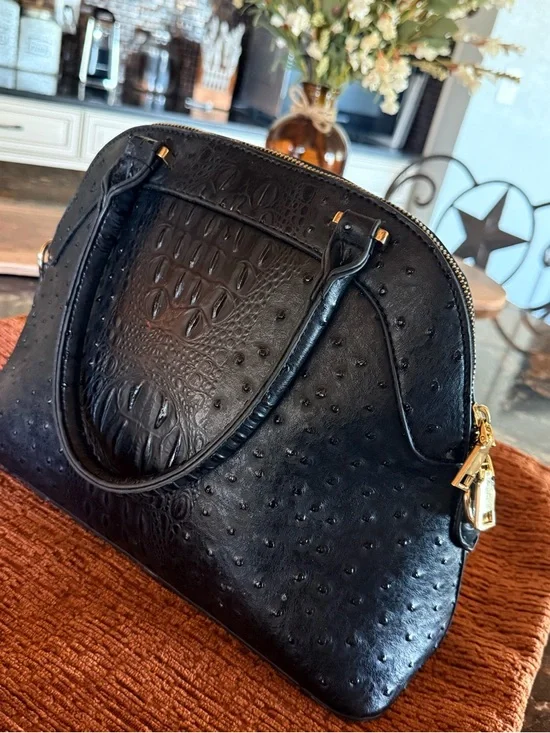 Adrienne Vittadini Embossed Satchel Handbag – Black Ostrich Croc Texture - Picture 5 of 8